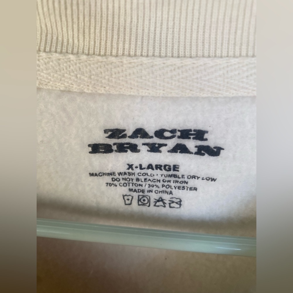 Zach Bryan official merch. Unisex XL sweatshirt - Picture 3 of 3